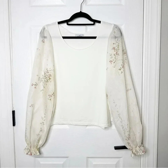 Natalia Trevino Amaro Tops - Natalia Trevino Amaro Scoop Neck Long Sheer Floral Balloon Sleeve Top Size‎ S